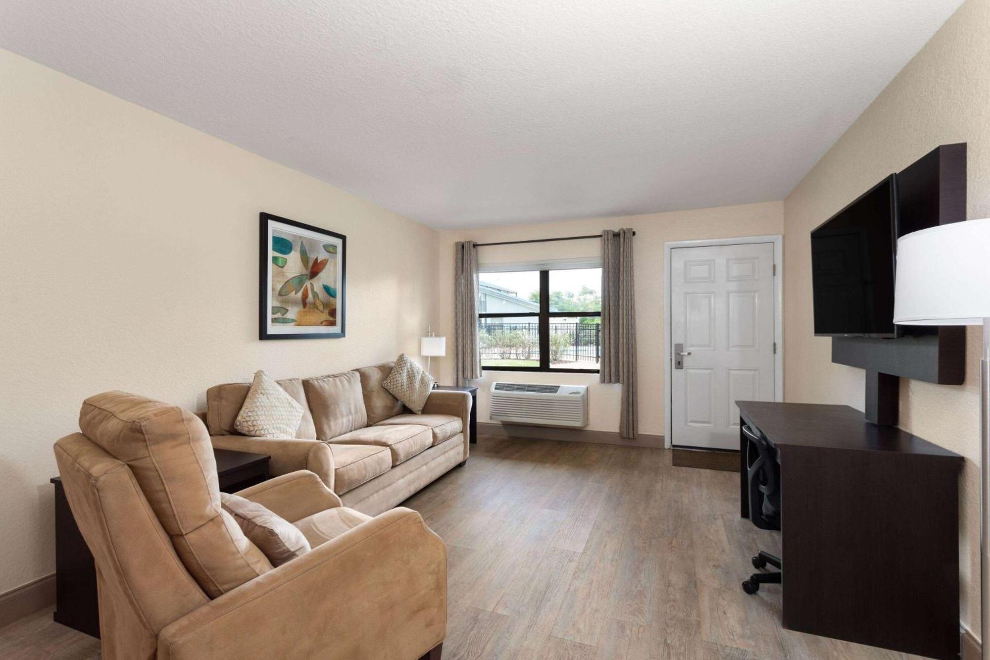 Baymont By Wyndham Punta Gorda/Port Charlotte Otel Dış mekan fotoğraf