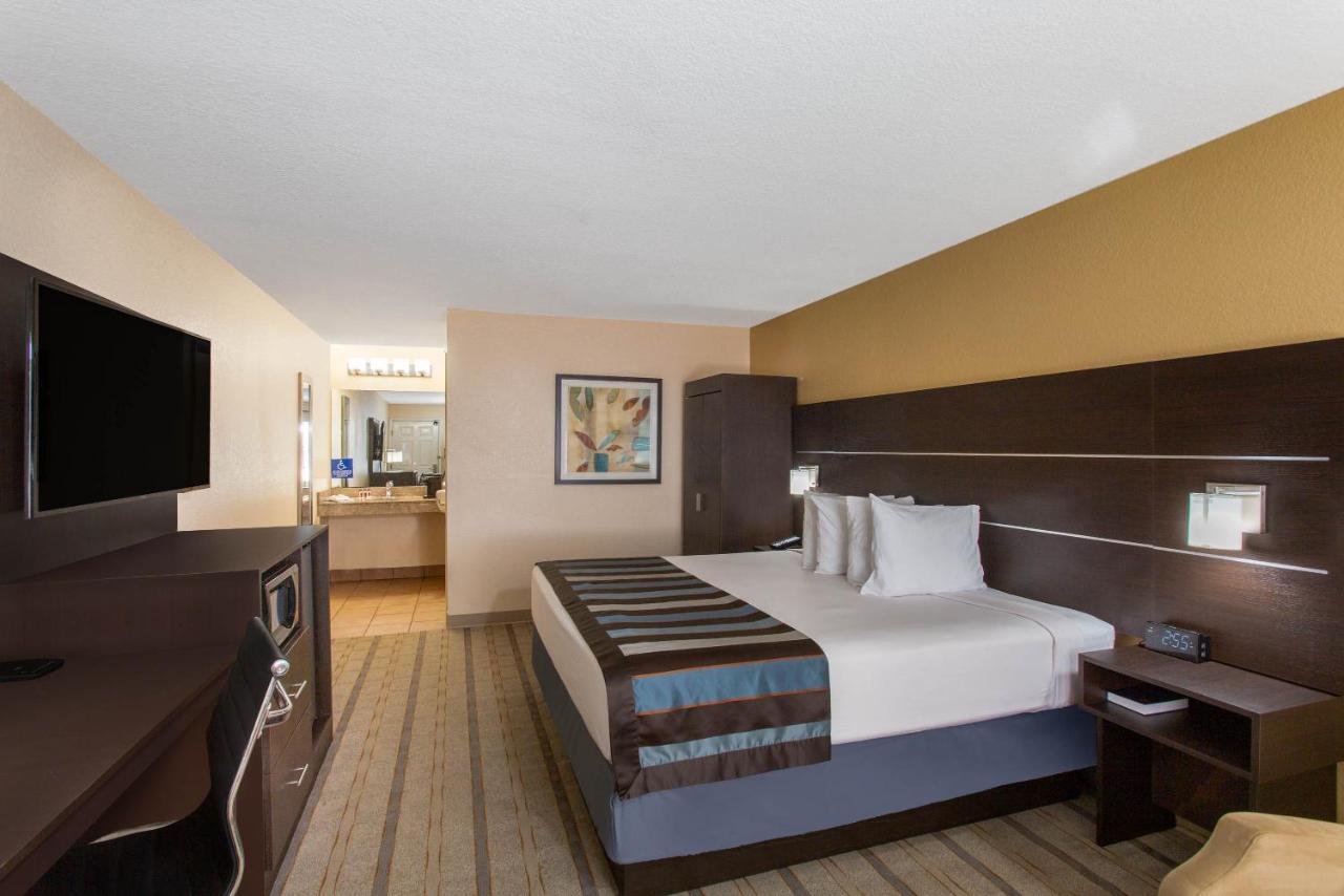 Baymont By Wyndham Punta Gorda/Port Charlotte Otel Dış mekan fotoğraf